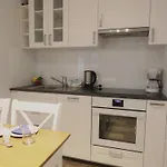 -Zimmer-Appartement Ueber 2 Etagen In Wenningstedt In Ruhiger Lage