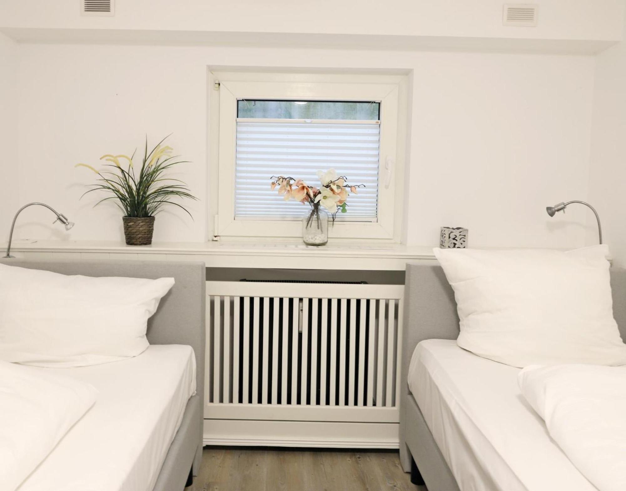 -zimmer-appartement Ueber 2 Etagen In In Ruhiger Lage Apartment