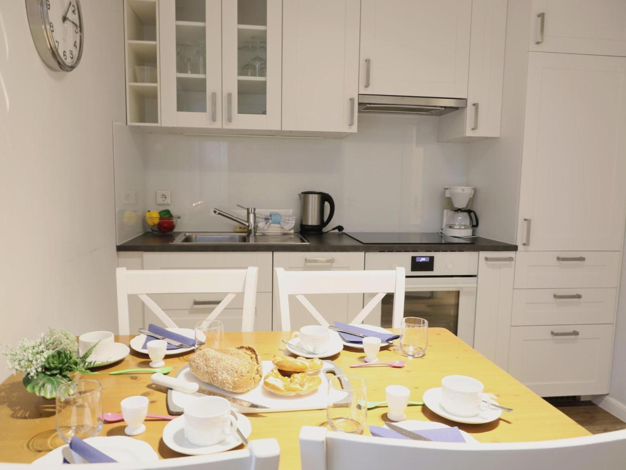 Apartment -zimmer-appartement Ueber 2 Etagen In In Ruhiger Lage Wenningstedt-Braderup